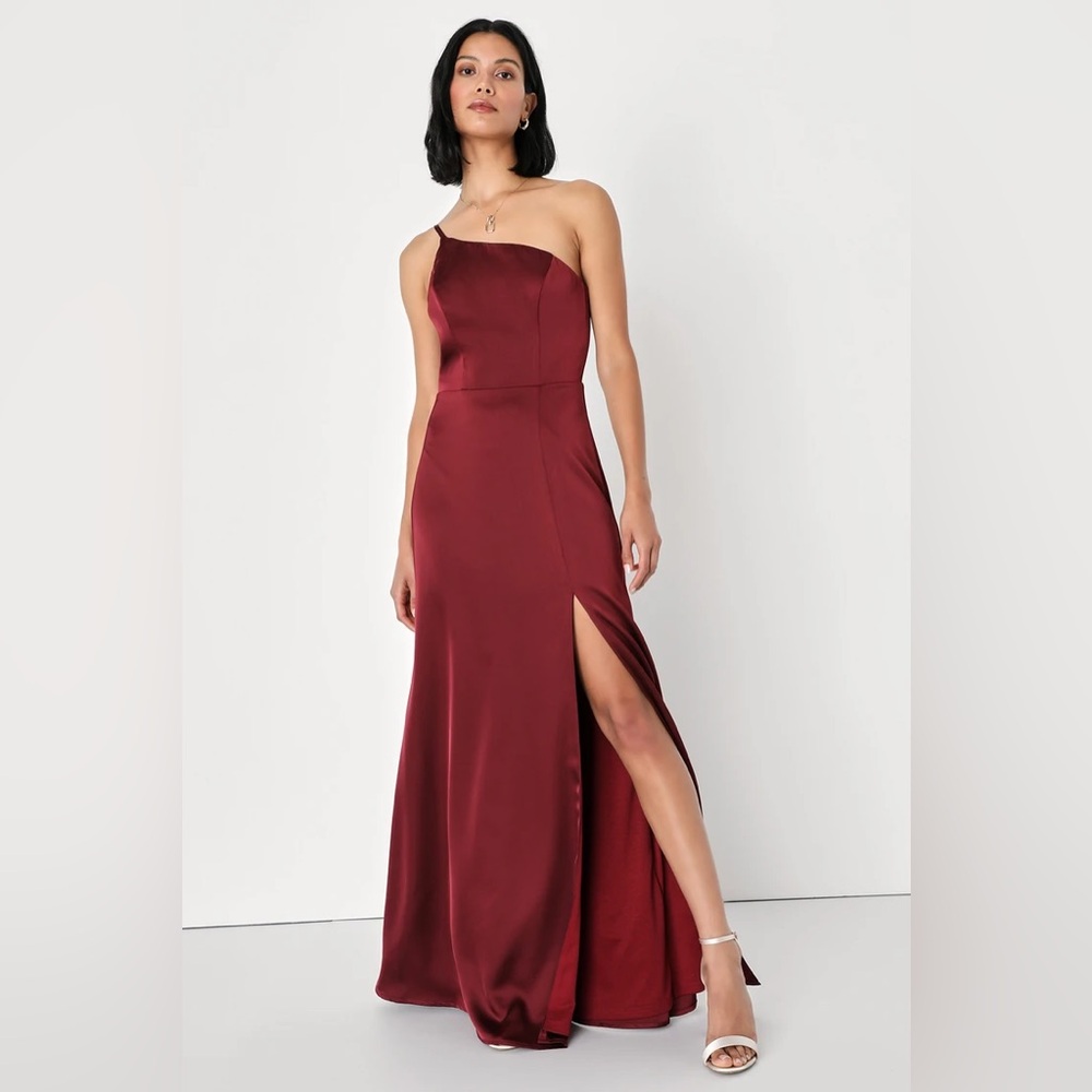 NWT Coveted Charm Wine Red Satin One-Shoulder M
